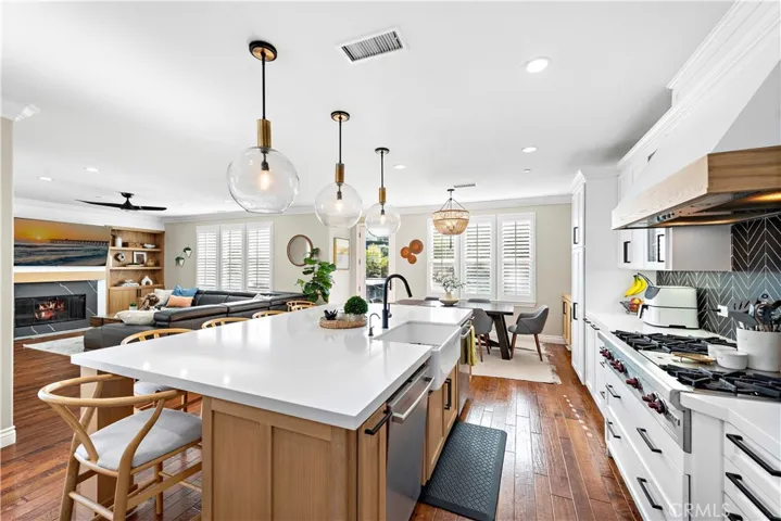 8 Fayette Circle, Ladera Ranch, California 92694