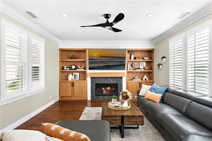8 Fayette Circle, Ladera Ranch, California 92694