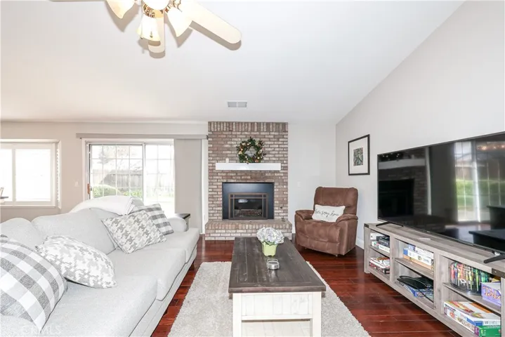 1148 Curry Village Court, Merced, California 95340