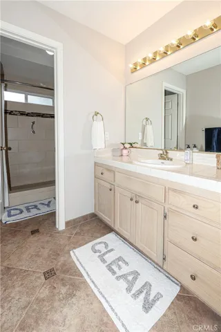 1148 Curry Village Court, Merced, California 95340