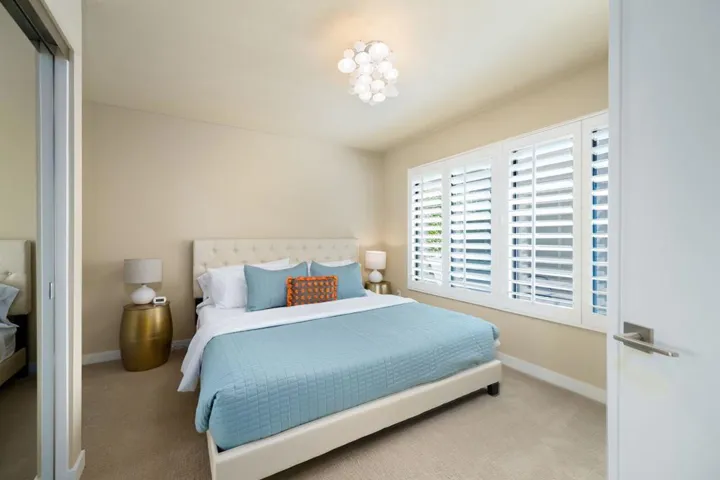 Guest bedroom