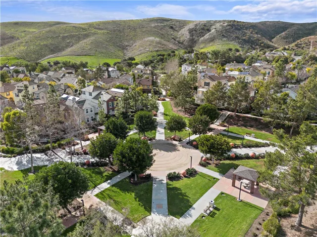 8 Paddock Place, Ladera Ranch, California 92694