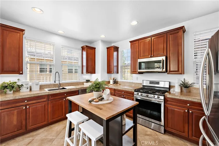 8 Paddock Place, Ladera Ranch, California 92694