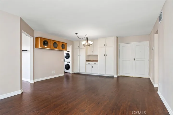 225 N Rose Street 310, Burbank, California 91505
