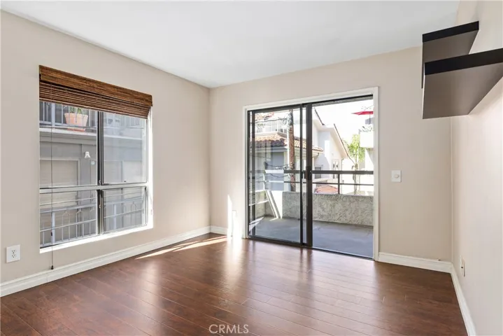 225 N Rose Street 310, Burbank, California 91505