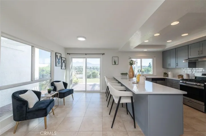 24602 Cronas, Mission Viejo, California 92691