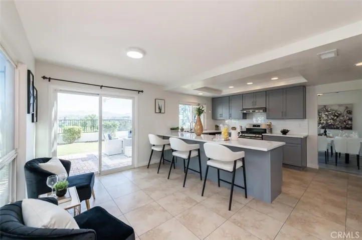 24602 Cronas, Mission Viejo, California 92691
