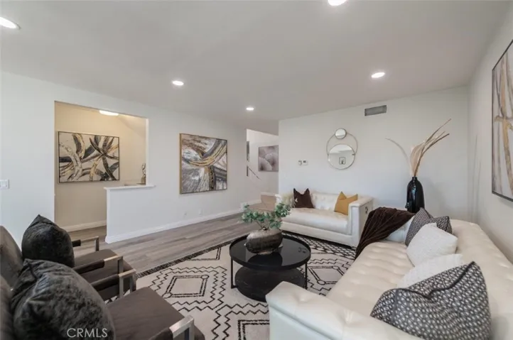 24602 Cronas, Mission Viejo, California 92691