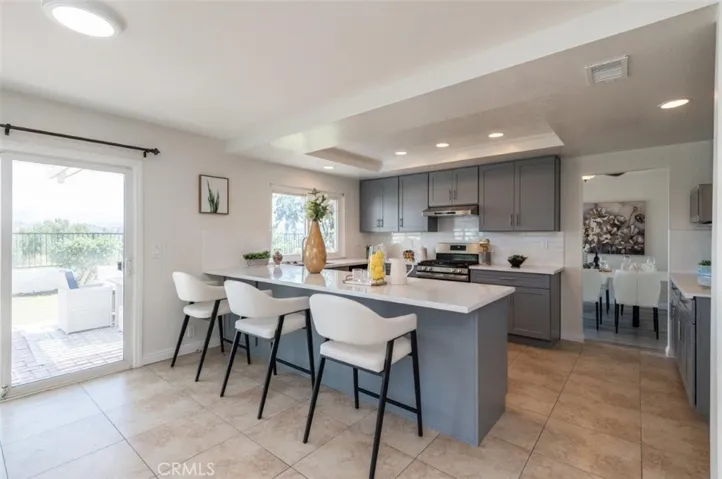 24602 Cronas, Mission Viejo, California 92691
