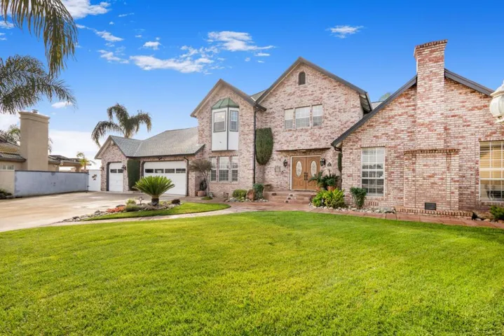 411 Bluff Court, Los Banos, California 93635
