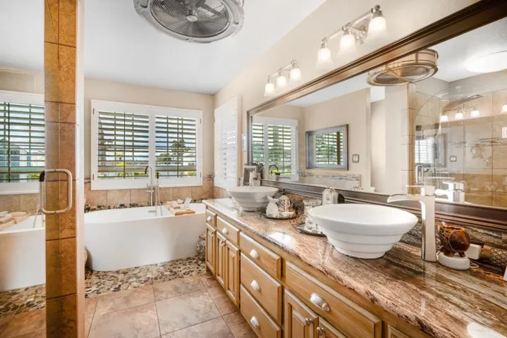 411 Bluff Court, Los Banos, California 93635