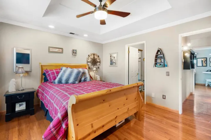 411 Bluff Court, Los Banos, California 93635