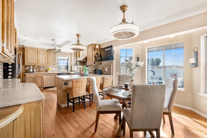 411 Bluff Court, Los Banos, California 93635