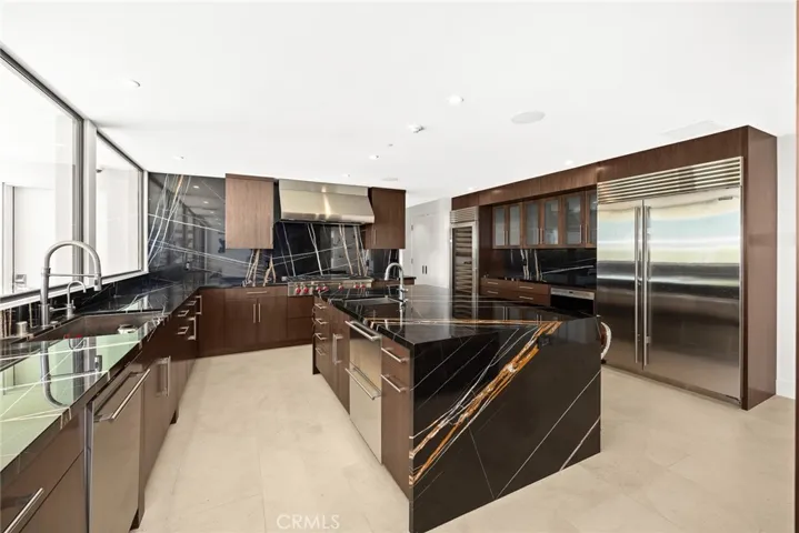 45 Oceanaire Drive, Rancho Palos Verdes, California 90275