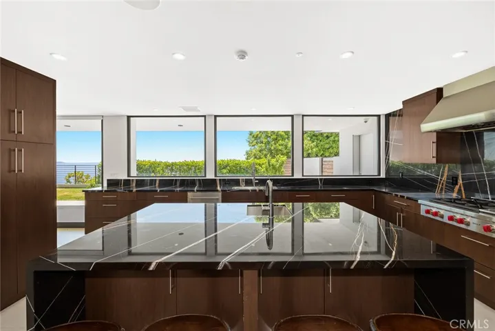 45 Oceanaire Drive, Rancho Palos Verdes, California 90275