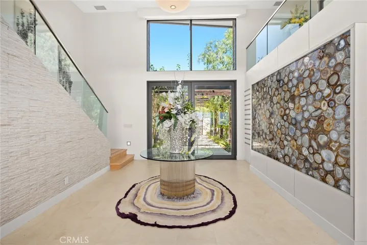 45 Oceanaire Drive, Rancho Palos Verdes, California 90275
