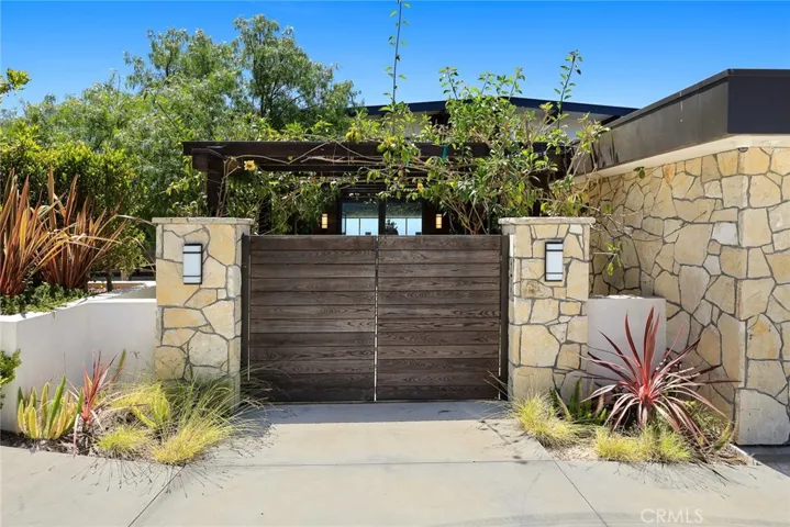 45 Oceanaire Drive, Rancho Palos Verdes, California 90275