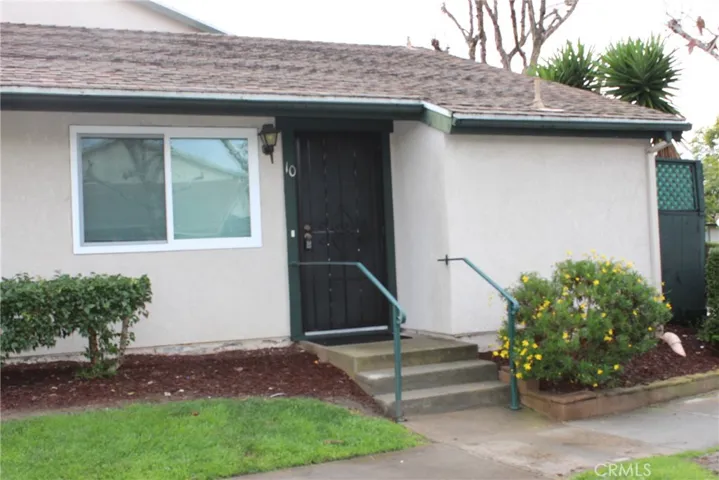23302 Orange Avenue 10, Lake Forest, California 92630