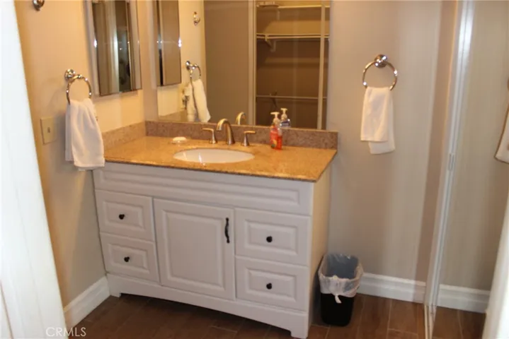 23302 Orange Avenue 10, Lake Forest, California 92630