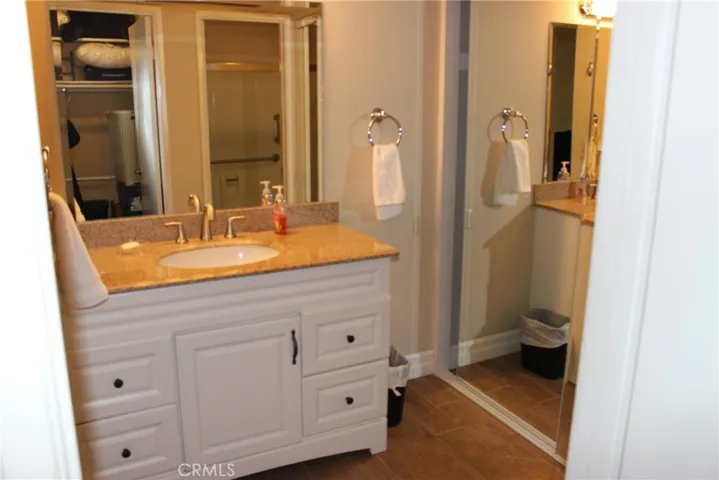 23302 Orange Avenue 10, Lake Forest, California 92630