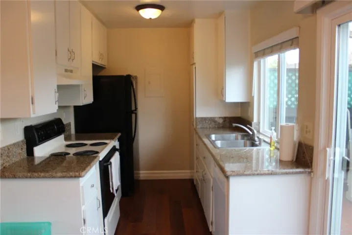 23302 Orange Avenue 10, Lake Forest, California 92630
