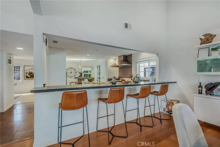 Breakfast Bar