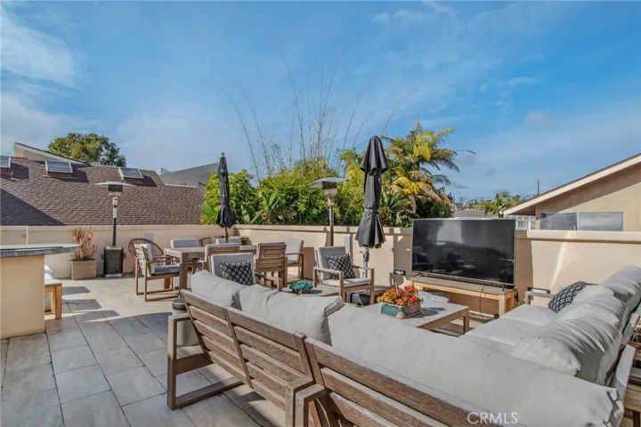 Another View of Rooftop Deck