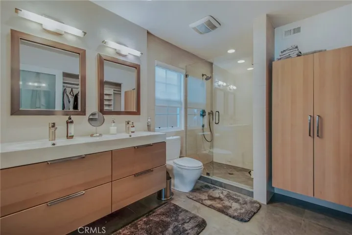 Master Bathroom on Main Level