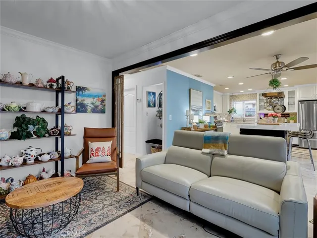 535 E Van Bibber Avenue, Orange, California 92866