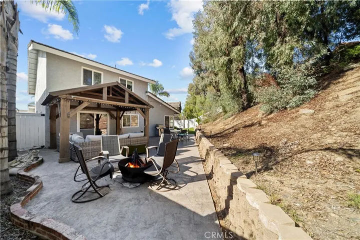 19 Calle Albarda, Rancho Santa Margarita, California 92688