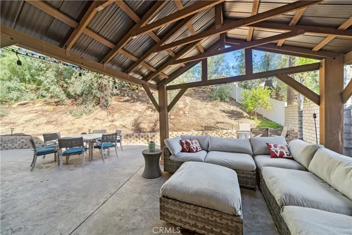 19 Calle Albarda, Rancho Santa Margarita, California 92688