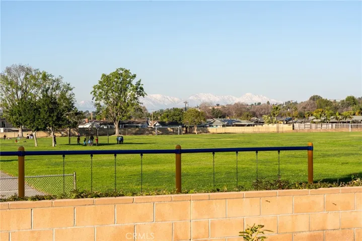 This home comes with a picturesque view of the snow-capped mountains from the backyard!