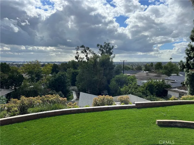 1473 Kensington Drive, Fullerton, California 92831