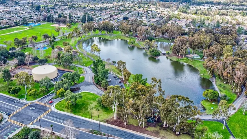 Walk to the Tri-City Park