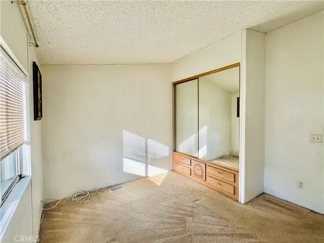 2nd bedroom - view 4