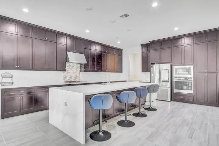 2582 Callaway Court, Tracy, California 95377