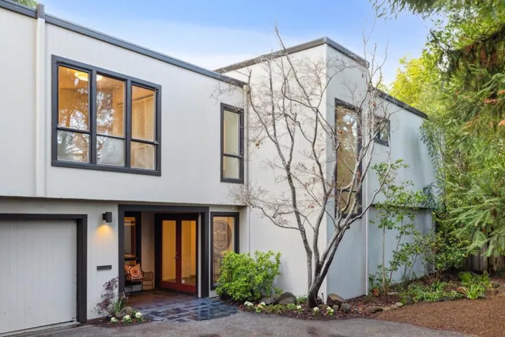 1732 Middlefield Road, Palo Alto, California 94301