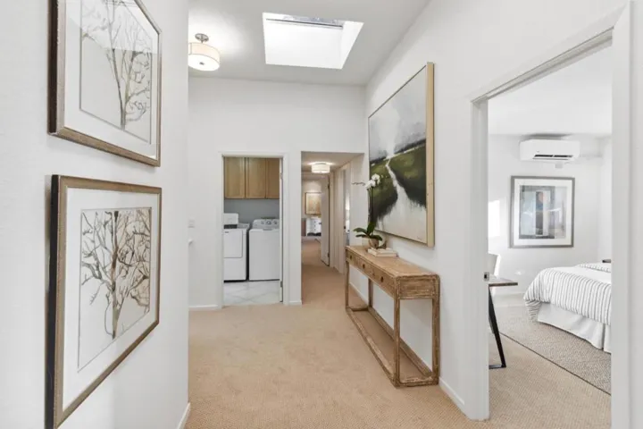 1732 Middlefield Road, Palo Alto, California 94301