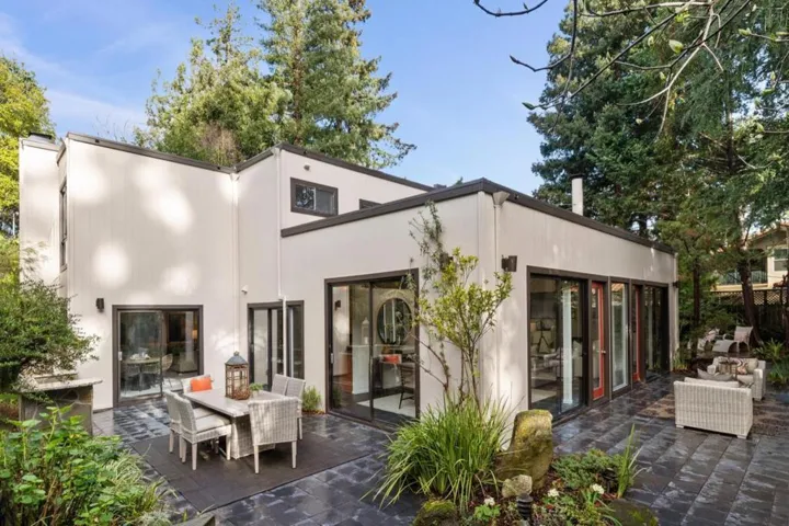 1732 Middlefield Road, Palo Alto, California 94301