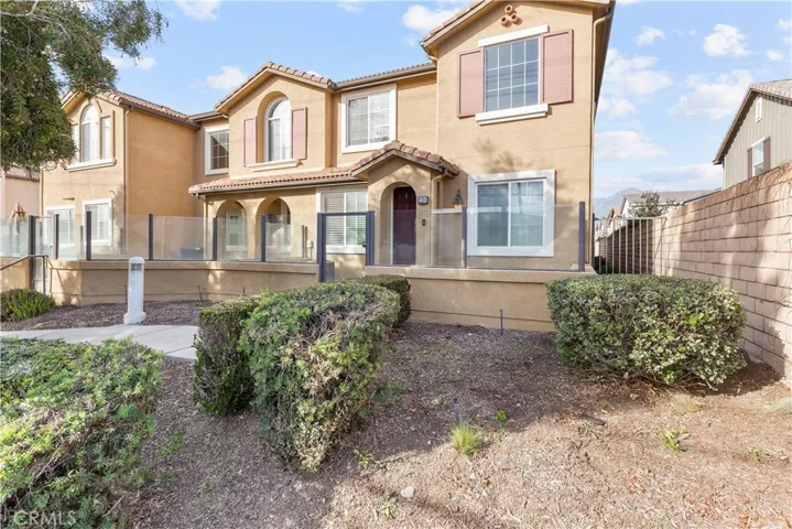 1110 N Solano Privado C, Ontario, California 91764