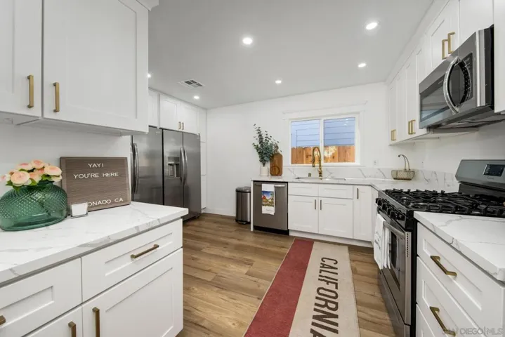 265 B Ave, Coronado, California 92118