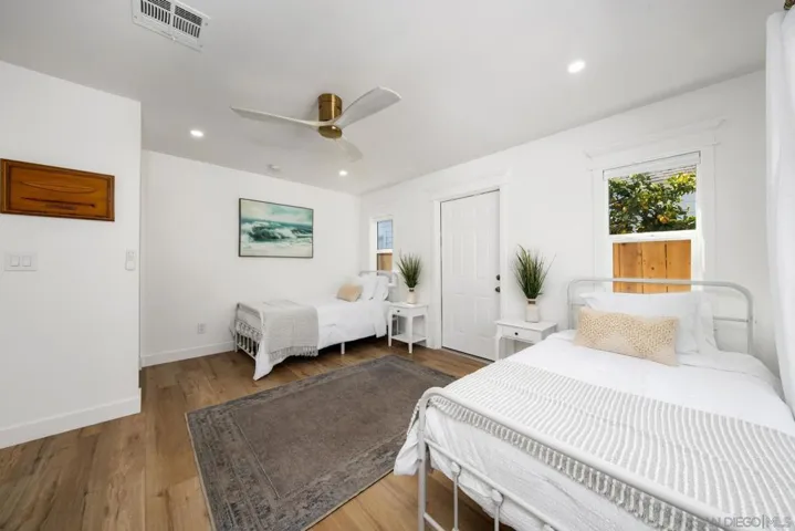 265 B Ave, Coronado, California 92118