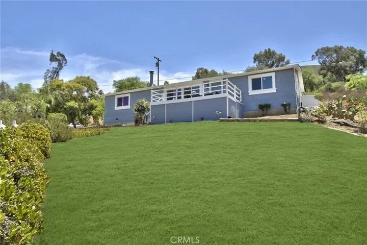 Front yard
