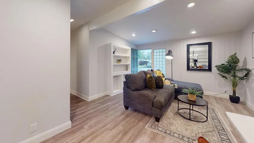 260 Fay Way, Mountain View, California 94043
