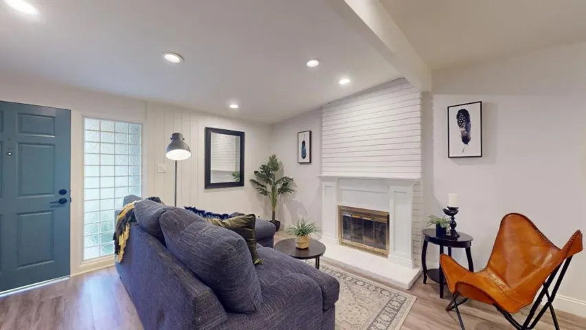 260 Fay Way, Mountain View, California 94043