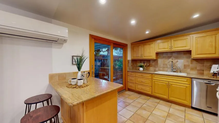 260 Fay Way, Mountain View, California 94043