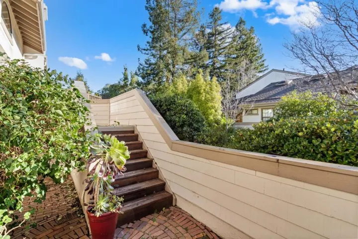 452 Ives Terrace, Sunnyvale, California 94087