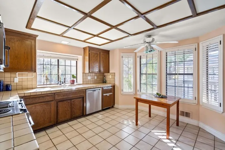 452 Ives Terrace, Sunnyvale, California 94087