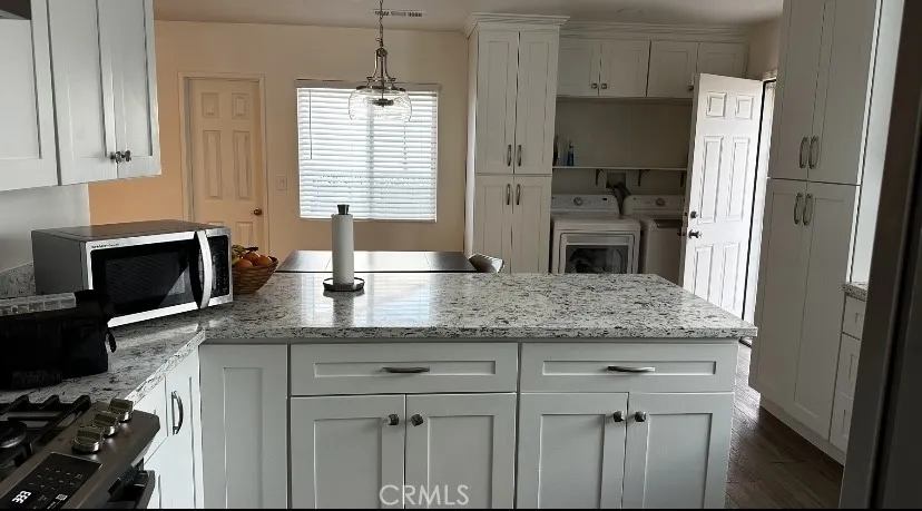 Kitchen Counter