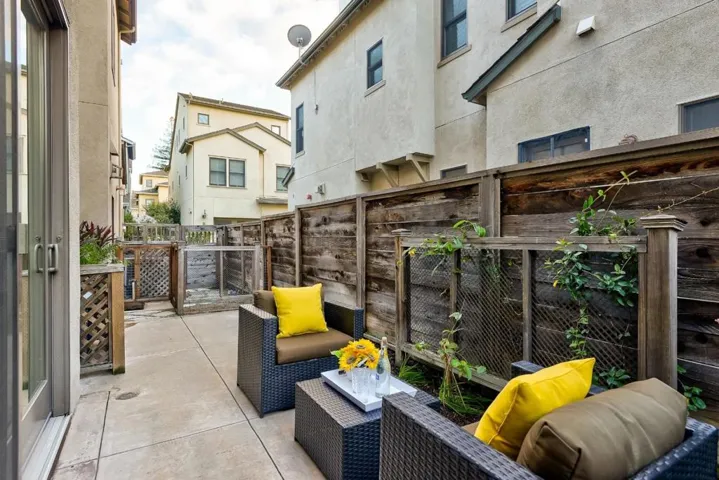 420 Deodar Street, Palo Alto, California 94306